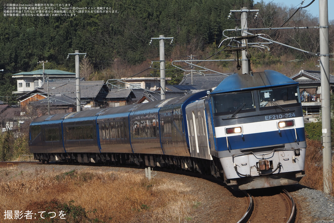  【JR四】2100系R5編成『THE ROYAL EXPRESS』+マニ50 四国試運転の拡大写真