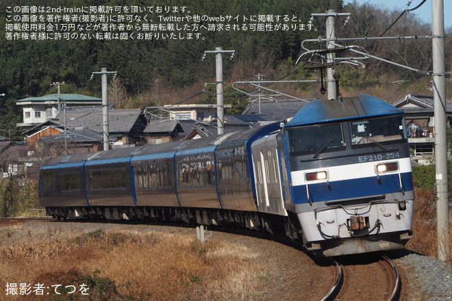  【JR四】2100系R5編成『THE ROYAL EXPRESS』+マニ50 四国試運転を詫間～みの間で撮影した写真