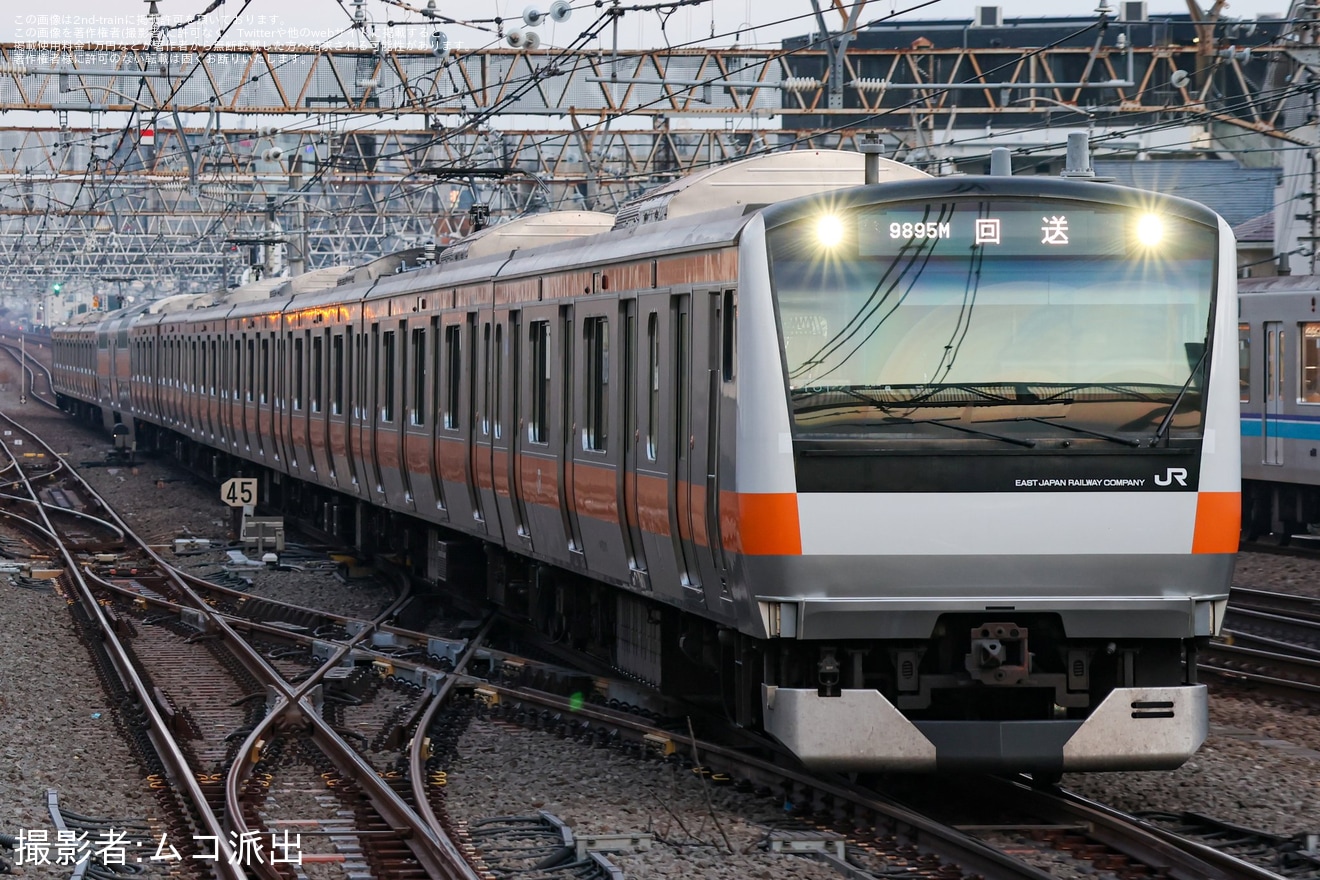 【JR東】E233系T31編成国府津車両センターから返却回送の拡大写真