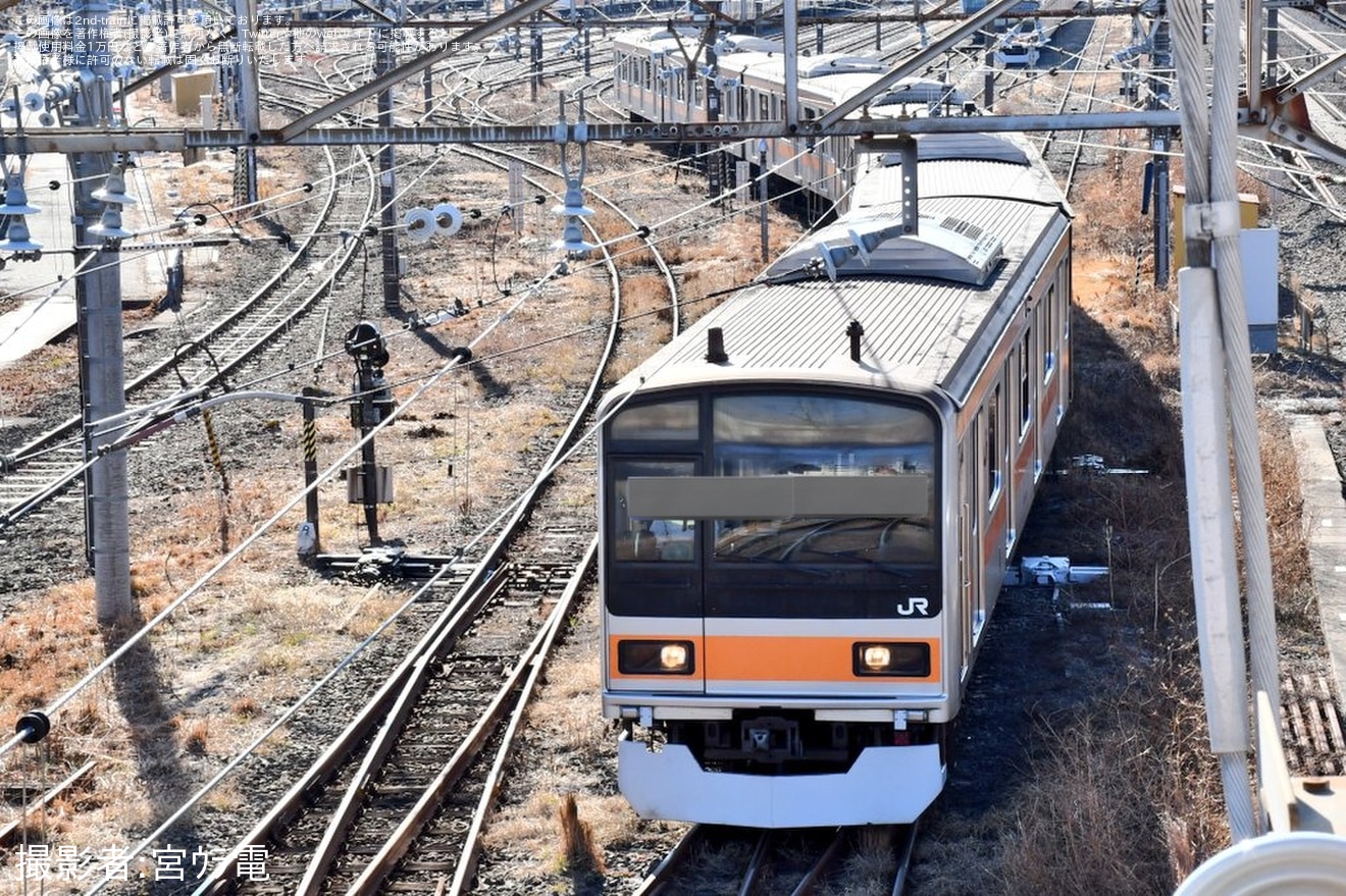 【JR東】209系トタ81編成の一部が構内入換の拡大写真