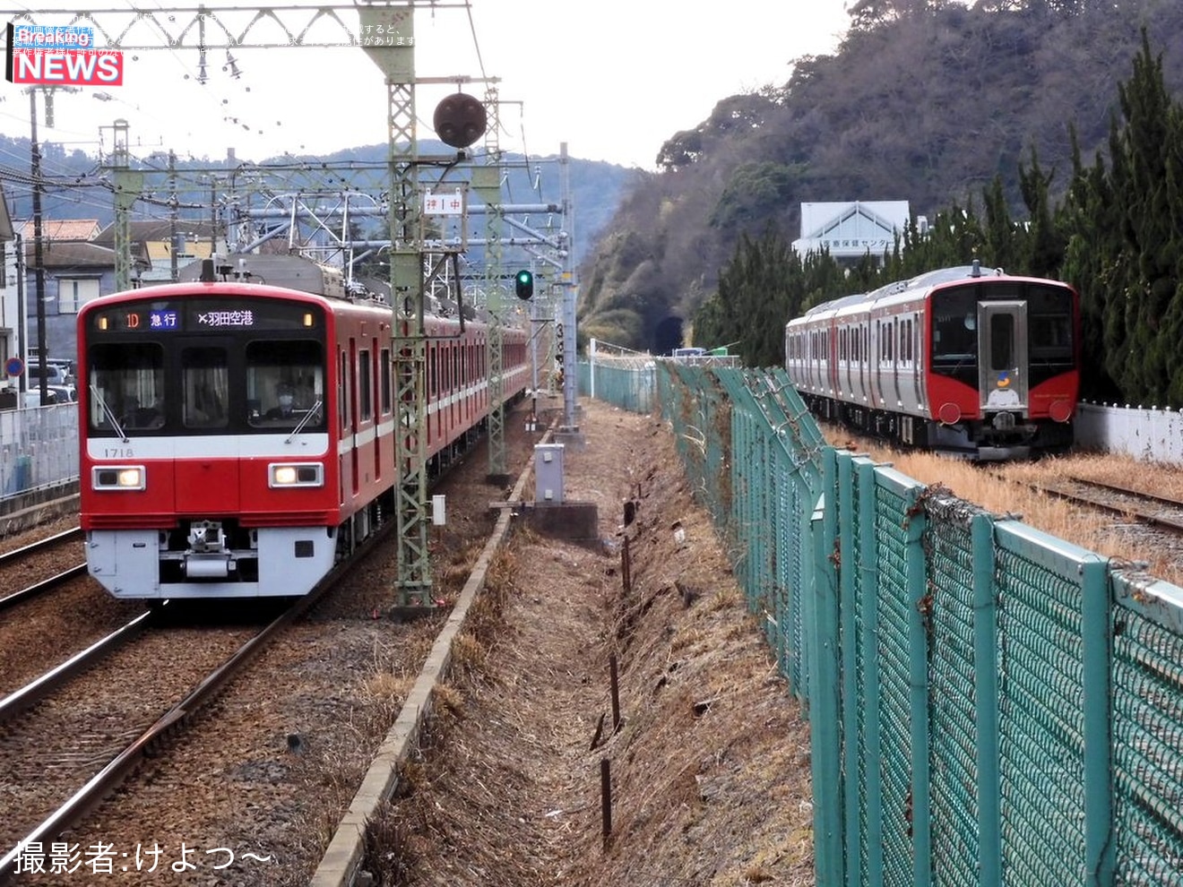 【しな鉄】SR1系S310編成+S311編成がJ-TREC横浜事業所を出場の拡大写真