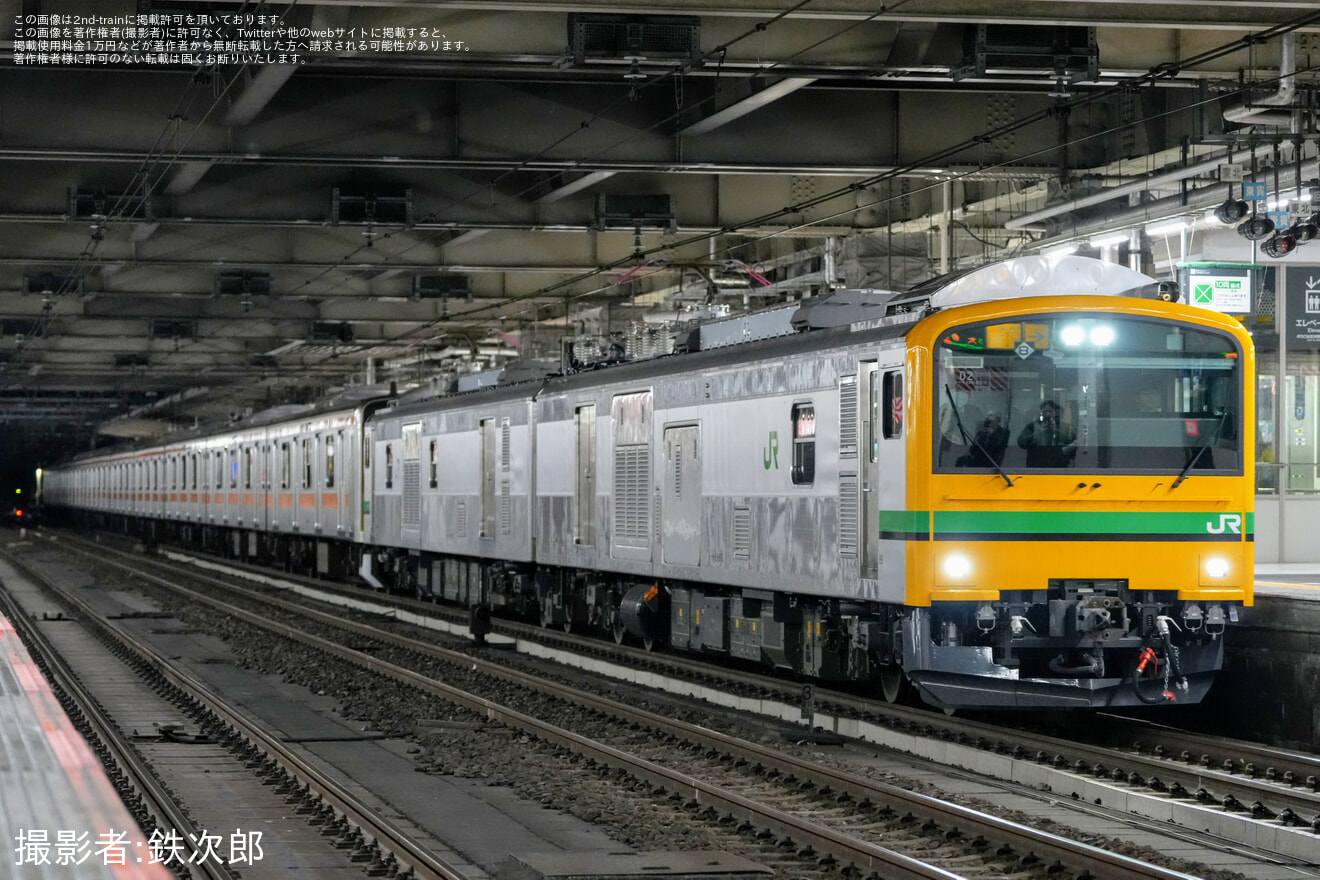 【JR東】209系トタ82編成長野総合車両センターへ配給輸送の拡大写真