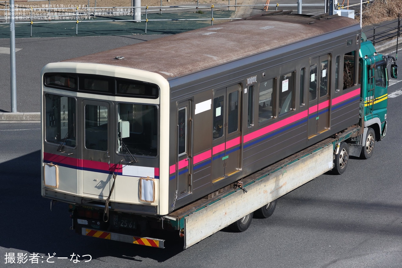 【京王】7000系7704F・7805Fが廃車のため若葉台工場より搬出・陸送の拡大写真