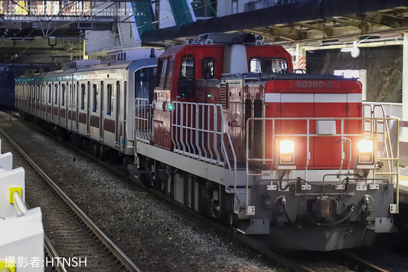 【東急】5000系5105F J-TREC横浜事業所入場甲種輸送の拡大写真