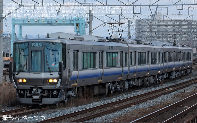 【JR西】223系HE427編成吹田総合車両所本所出場試運転を岸辺駅で撮影した写真