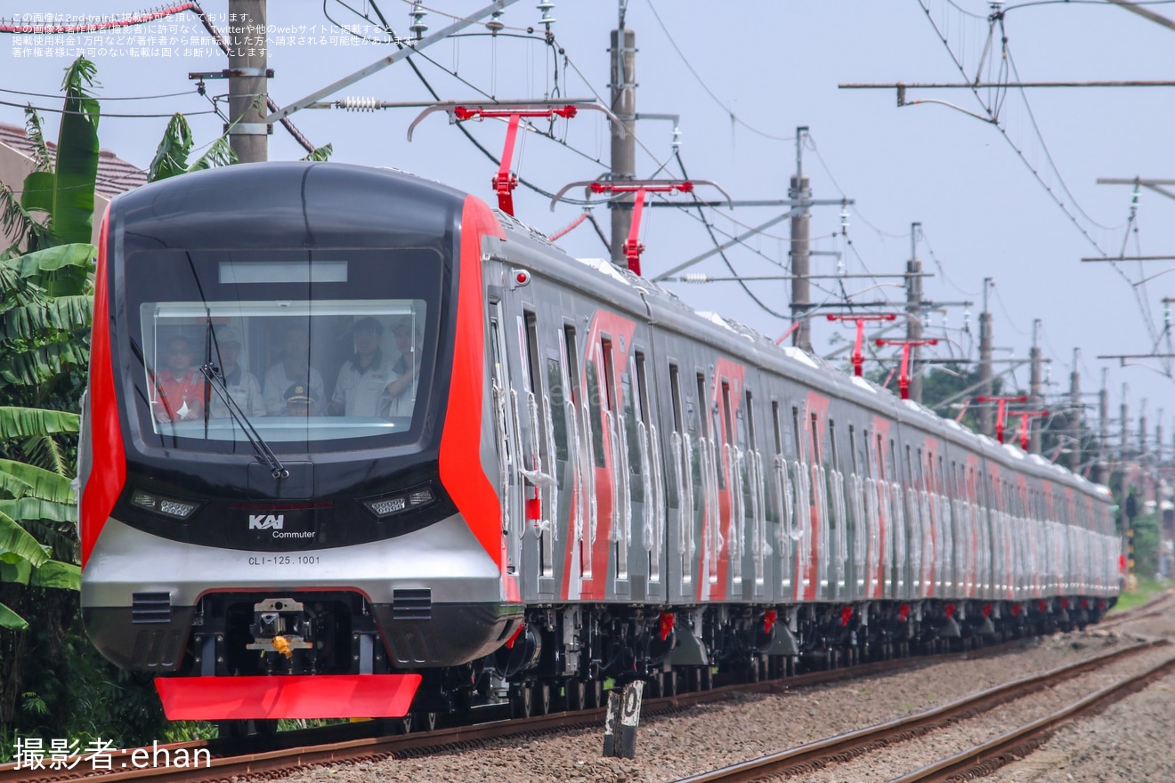 【KCI】CRRC(中国中車)製KCI向け新型車両SFC-120-V系電車の第一編成が試運転の拡大写真