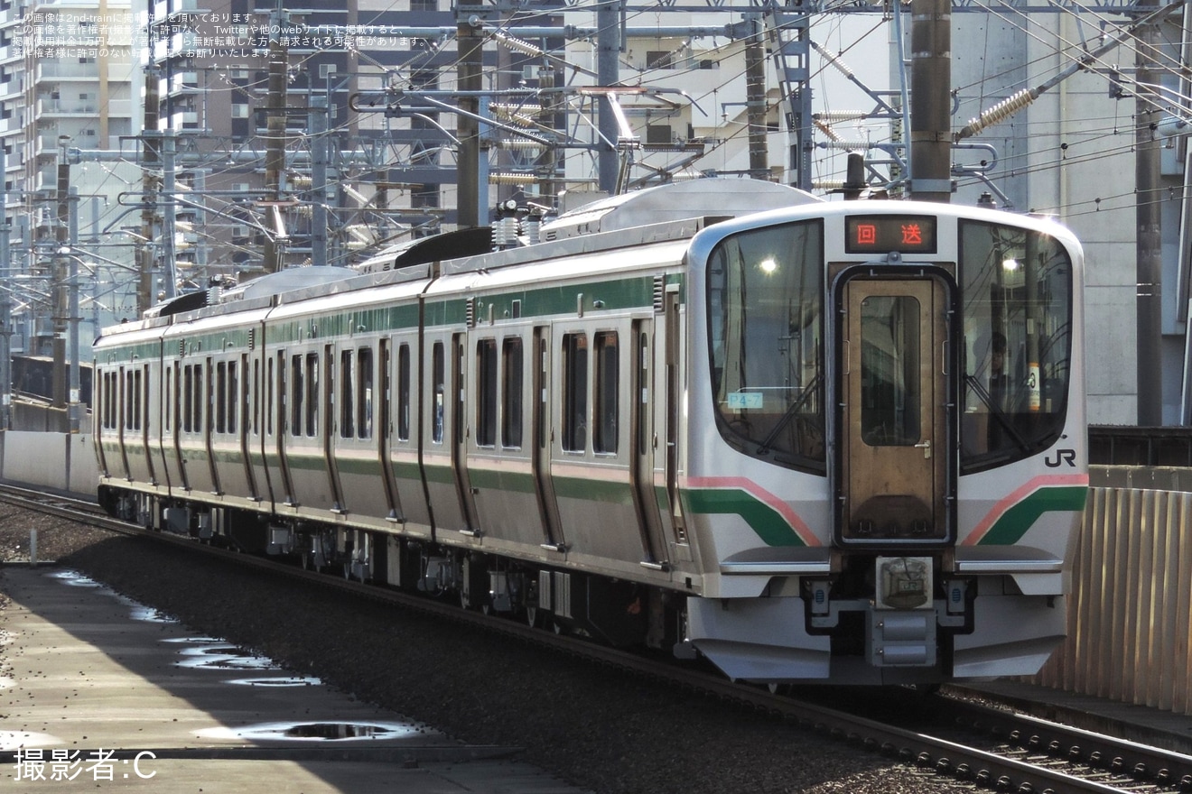 【JR東】E721系1000番台P4-7編成郡山総合車両センター出場回送の拡大写真