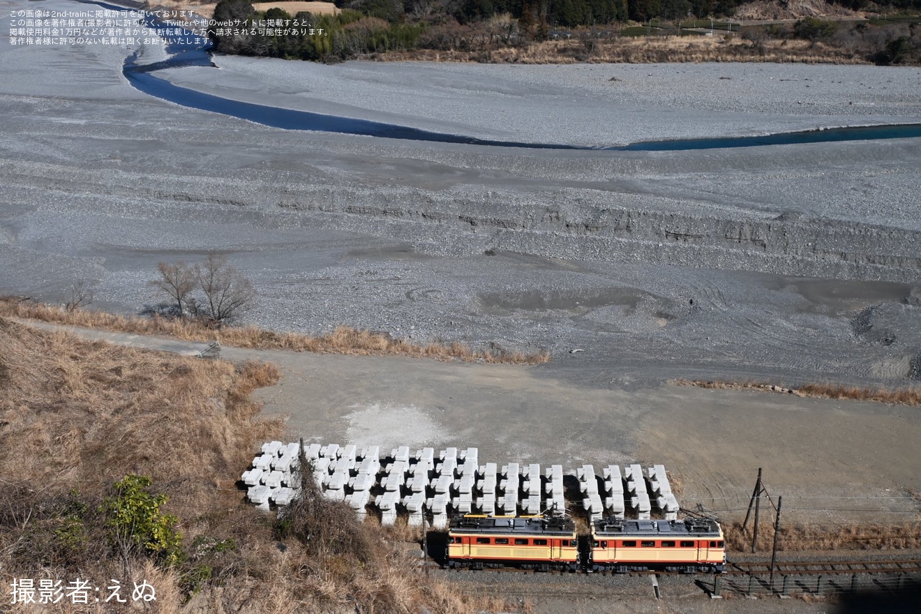 【大鐵】E31形電気機関車(元西武鉄道)を使用した試運転が実施の拡大写真