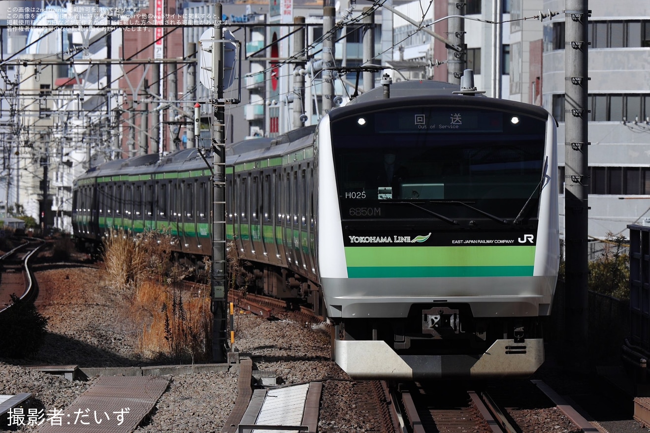 【JR東】E233系H025編成東京総合車両センター入場回送の拡大写真