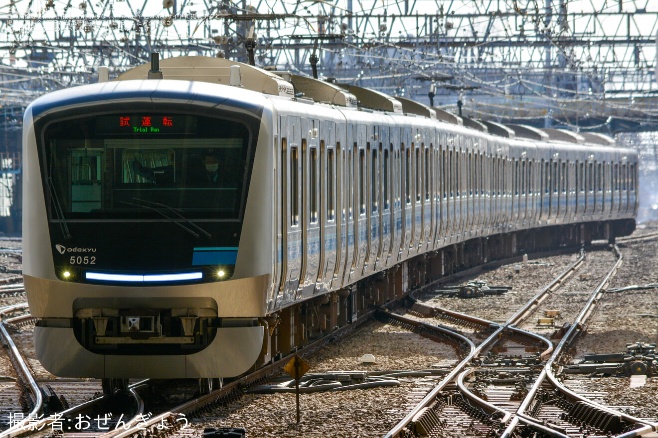 【小田急】5000形5052F(5052×10)車輪交換試運転の拡大写真