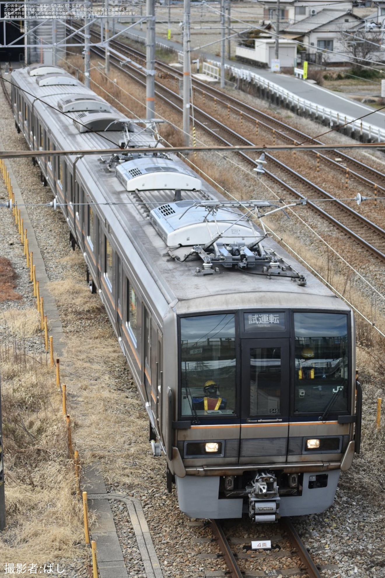 【JR西】207系S46編成網干総合車両所出場に向けた構内試運転の拡大写真