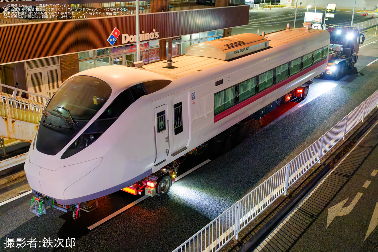 【JR東】E657系K11編成先頭車(クハE657-11)J-TREC横浜事業所出場陸送の拡大写真