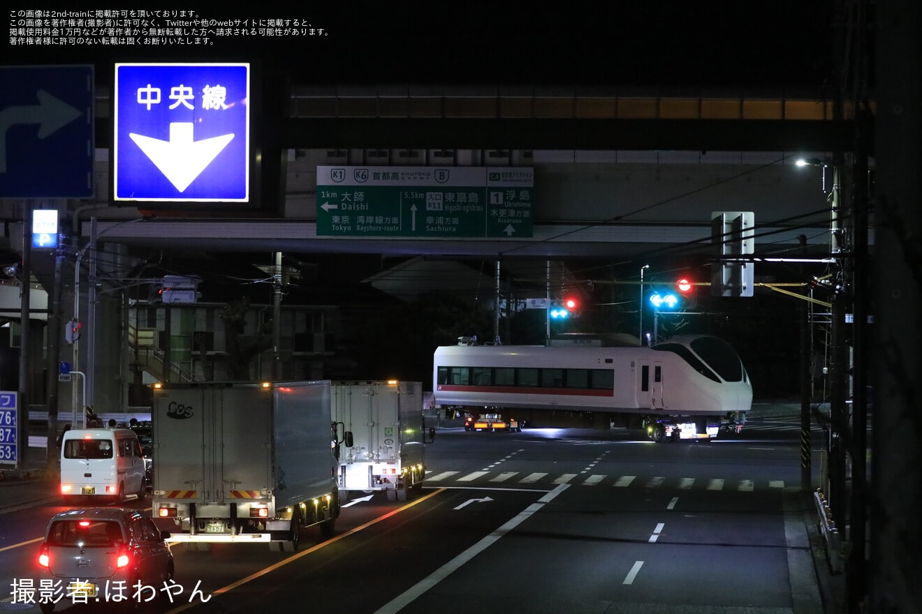 【JR東】E657系K11編成先頭車(クハE657-11)J-TREC横浜事業所出場陸送の拡大写真