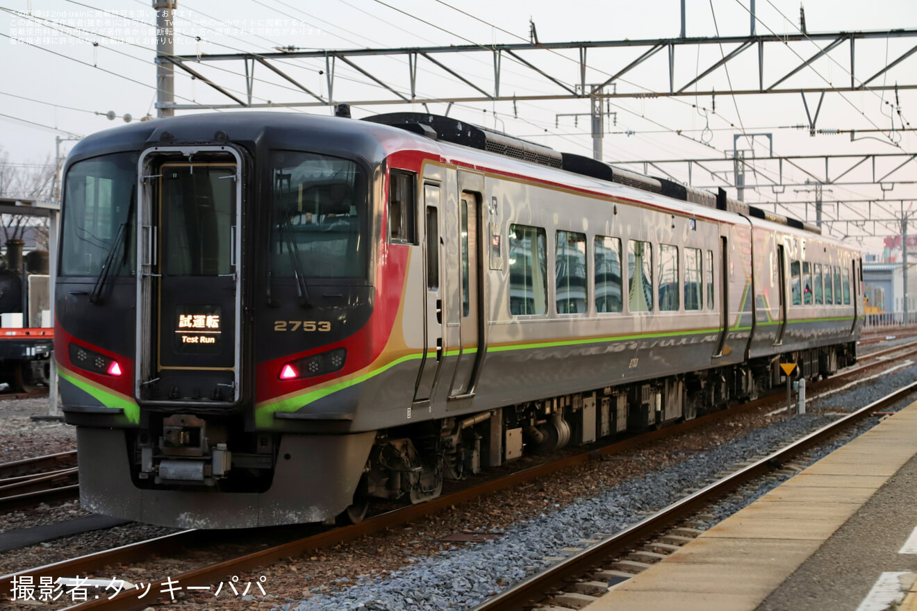 【JR四】2700系2753号車が検査のため多度津工場入場の拡大写真