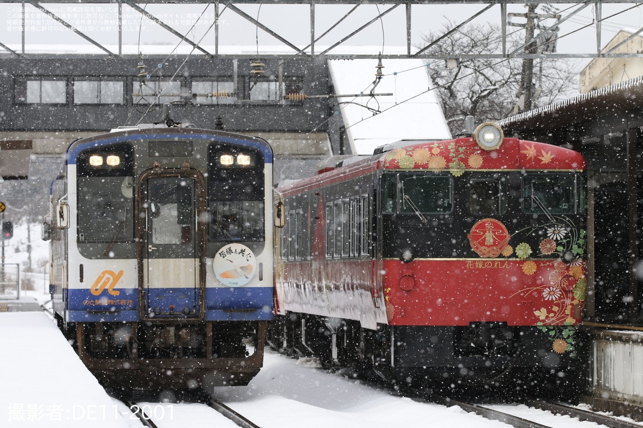 【JR西】キハ48-4+ キハ48-1004「花嫁のれん」が和倉温泉まで試運転の拡大写真