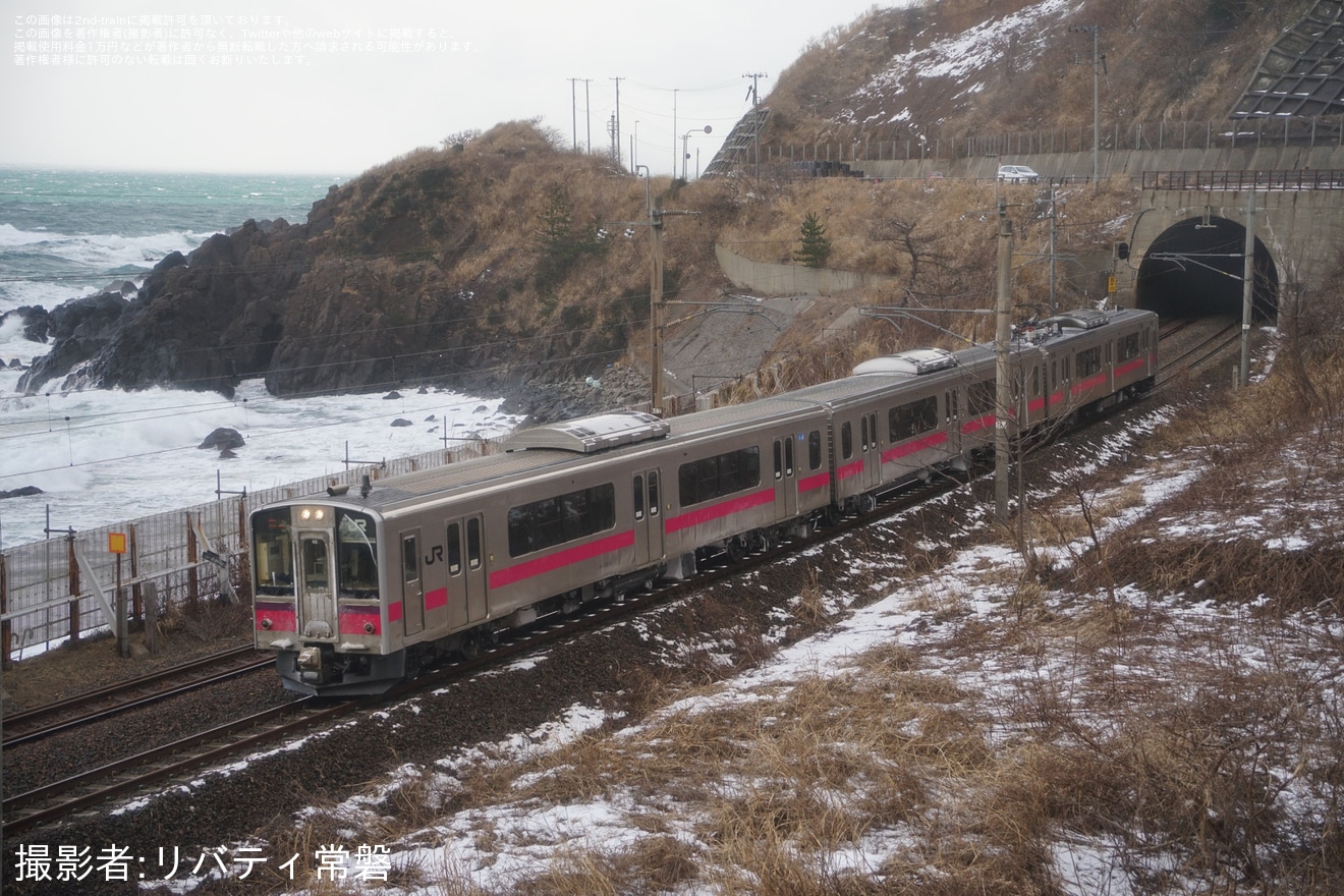 【JR東】「大山新酒まつり」の開催に伴い701系があつみ温泉まで運転の拡大写真