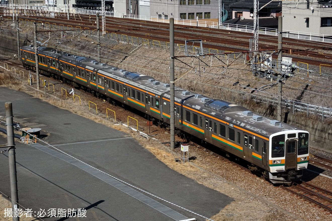 【JR東】211系A52編成大宮総合車両センター入場回送の拡大写真