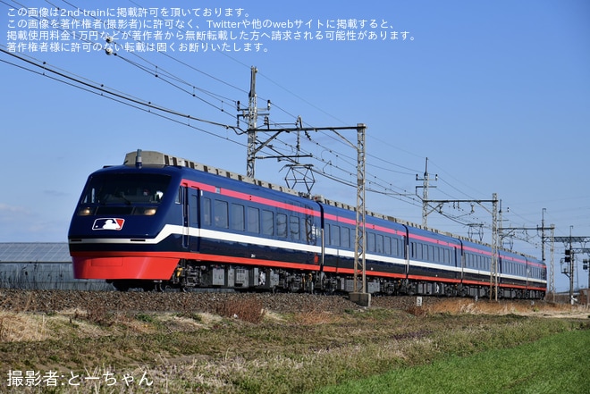 【東武】「『MLB Tokyo Series』開催記念ラッピング列車」ラッピング開始を不明で撮影した写真