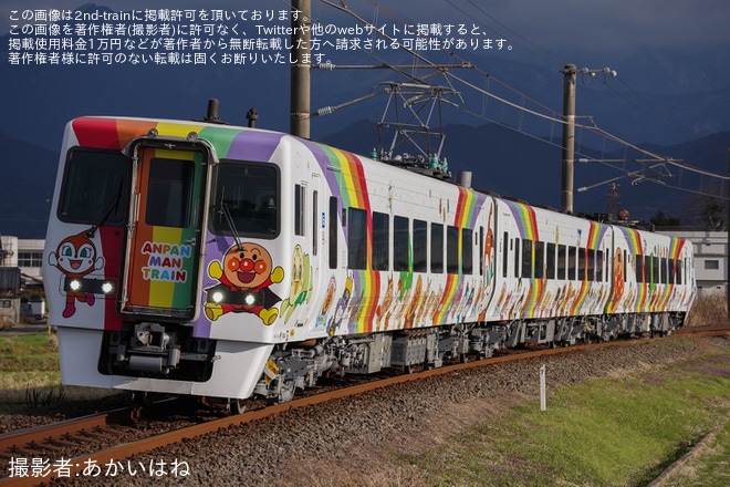 【JR四】8000系S3編成(アンパンマン列車)多度津工場出場