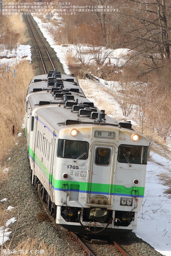 【JR北】函館運輸区所属のキハ40形3両と苫小牧運転所所属のキハ40形1両が釧路運輸車両所へ廃車回送