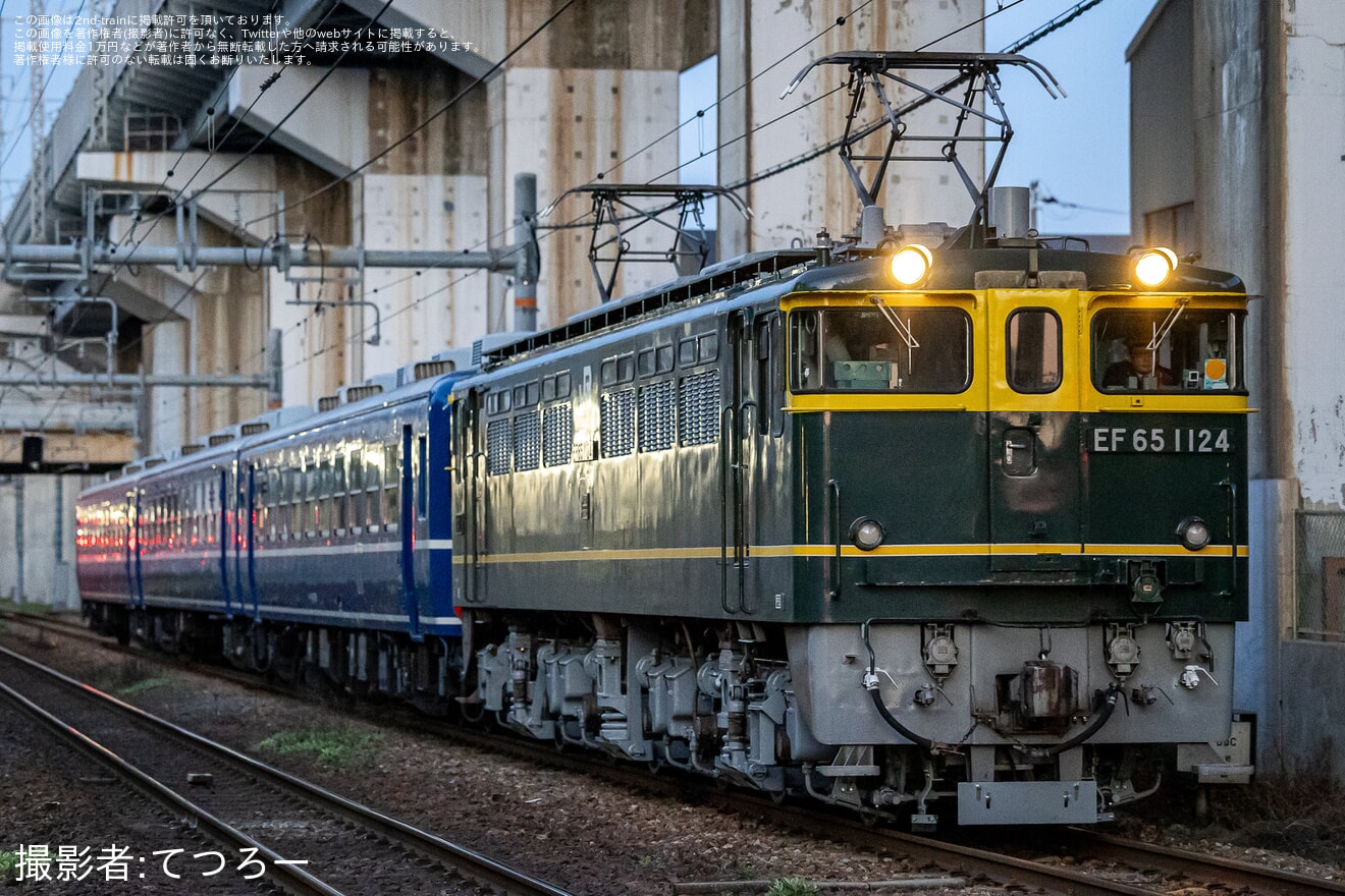 【JR西】スハフ12-129+オハ12-345+オハ12-341下関総合車両所本所出場回送の拡大写真