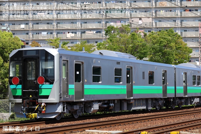 【JR東】HB-E220系3両(HB-E220-1+HB-E221-1+HB-E222-1)川崎車両出場甲種輸送