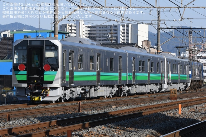 【JR東】HB-E220系3両(HB-E220-1+HB-E221-1+HB-E222-1)川崎車両出場甲種輸送