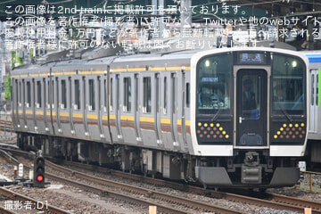 byD1