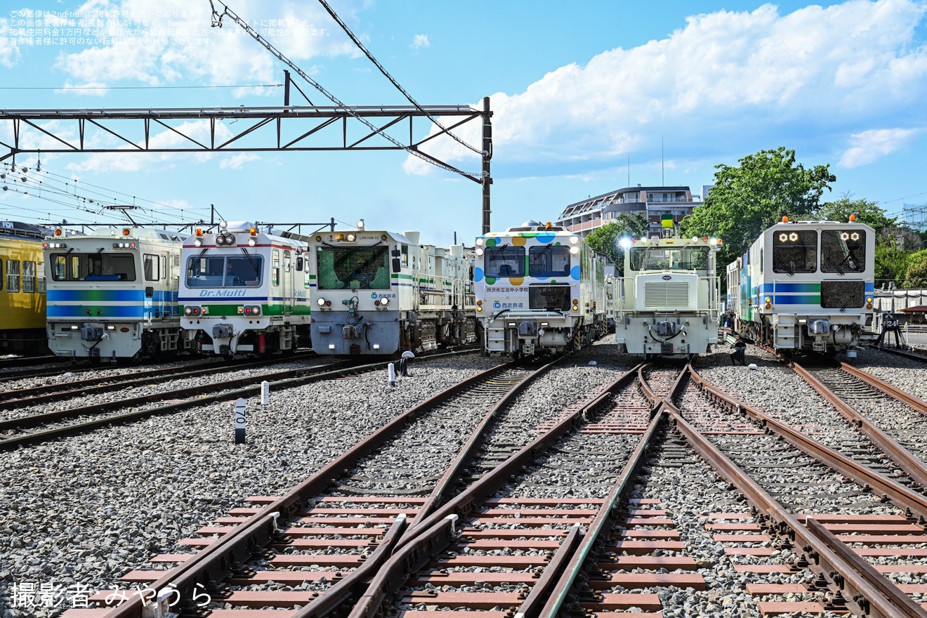 【西武】「大型保線機械の撮影会と操作・運転体験イベント」開催の拡大写真