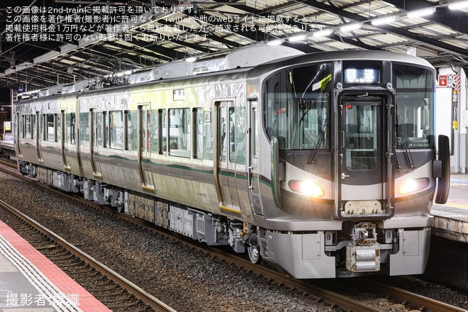 【JR西】227系SR10編成吹田総合車両所本所出場回送を不明で撮影した写真