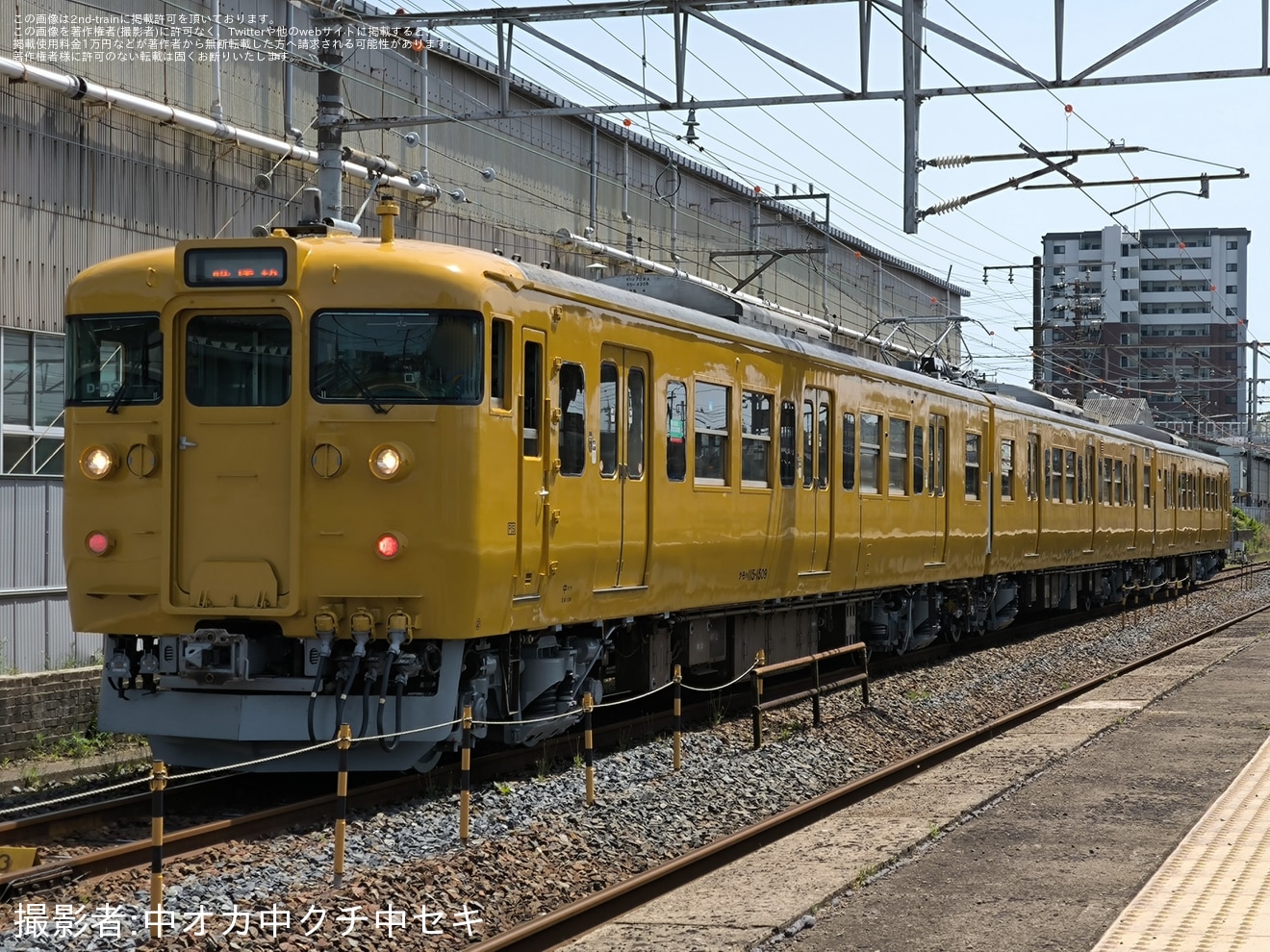 【JR西】115系D-09編成下関総合車両所本所構内試運転の拡大写真