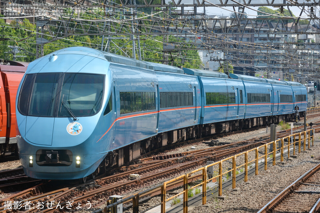【小田急】60000形60254F(60254×6)使用の特別団体専用列車の拡大写真