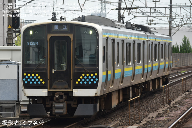 【JR東】内房線昼間集中工事に伴うE131系の臨時回送を稲毛駅で撮影した写真