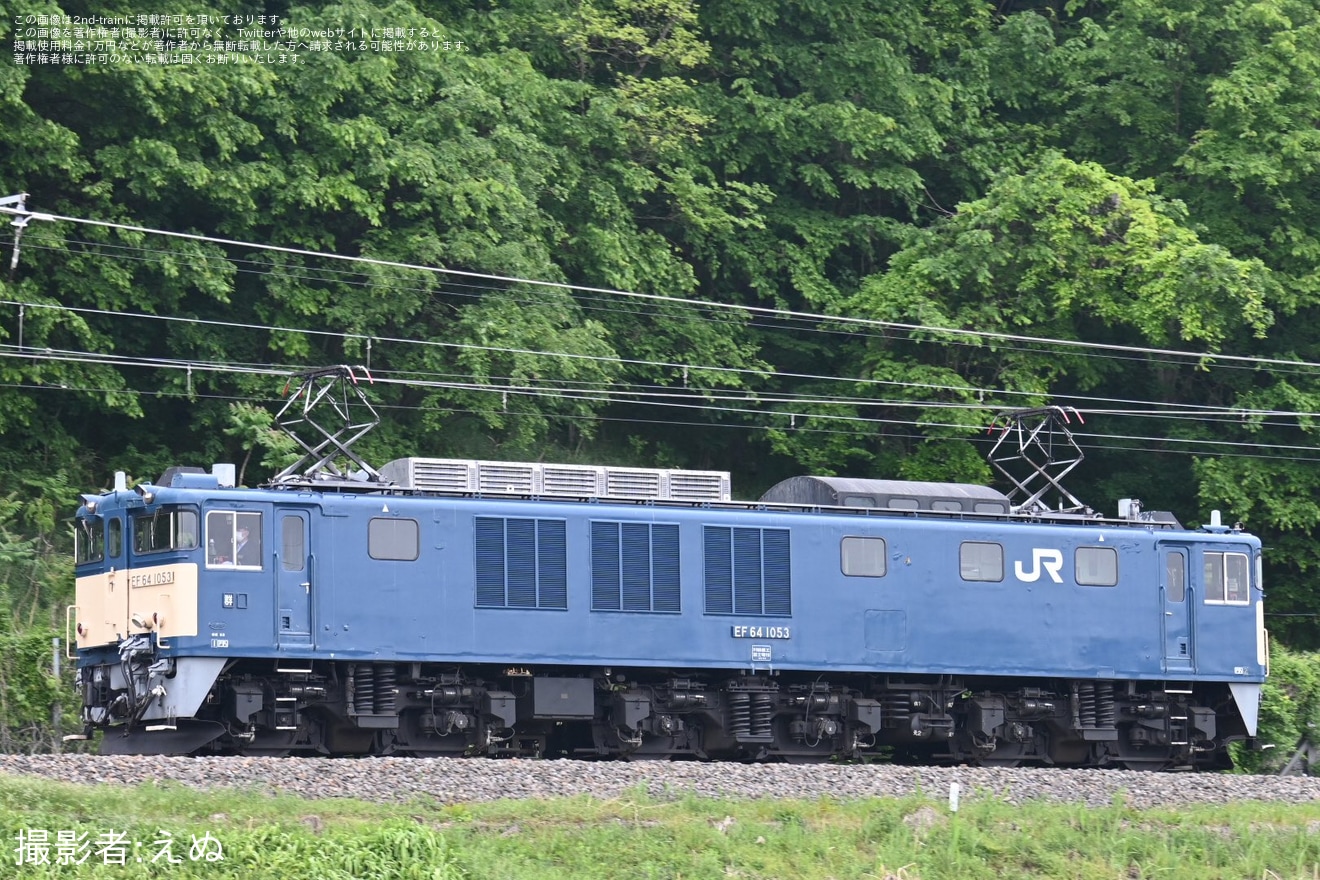 【JR東】EF64-1053が長野総合車両センターへ廃車回送の拡大写真