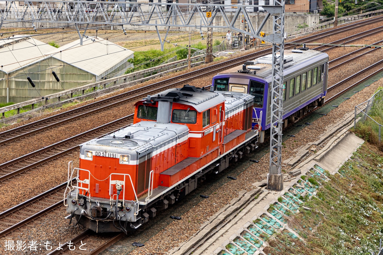 【JR西】キハ120-16網干総合車両所本所入場配給の拡大写真