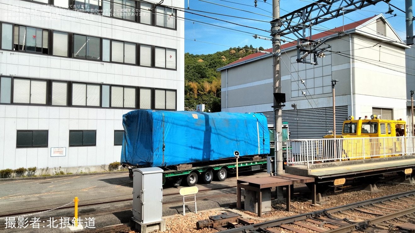 【能勢電】1700系1755Fが廃車・解体のため平野車庫から陸送の拡大写真