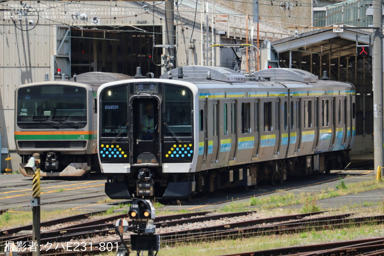 【JR東】E131系R01編成大宮総合車両センター出場回送の拡大写真