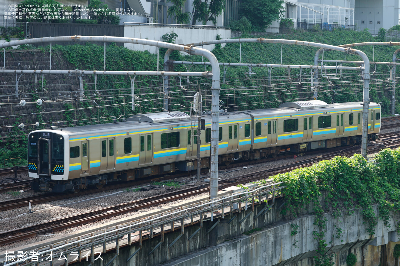 【JR東】E131系R01編成大宮総合車両センター出場回送の拡大写真