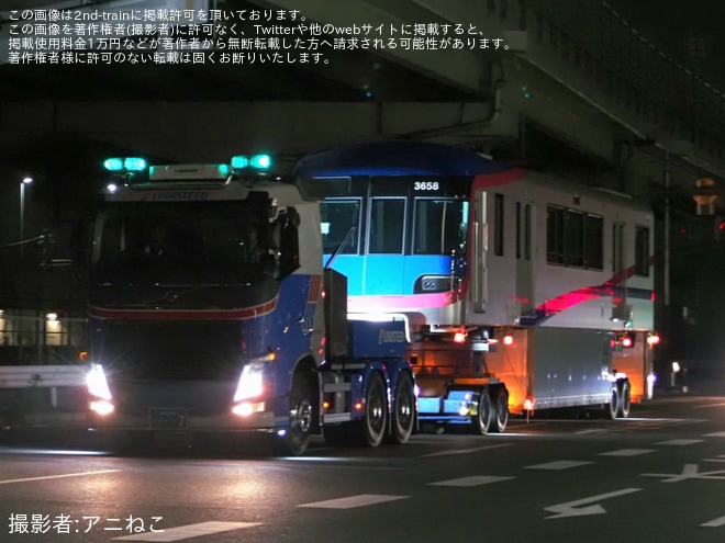 【大モノ】3000系3158F 新製搬入陸送を不明で撮影した写真