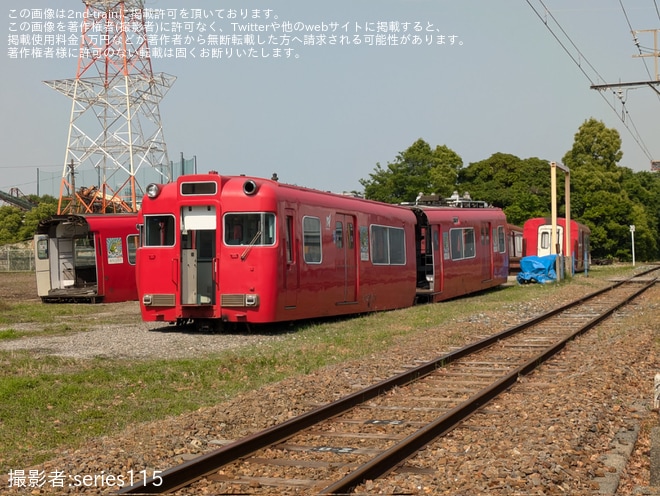 【名鉄】6000系6004Fが車体1両が2つに切断され8個にを不明で撮影した写真