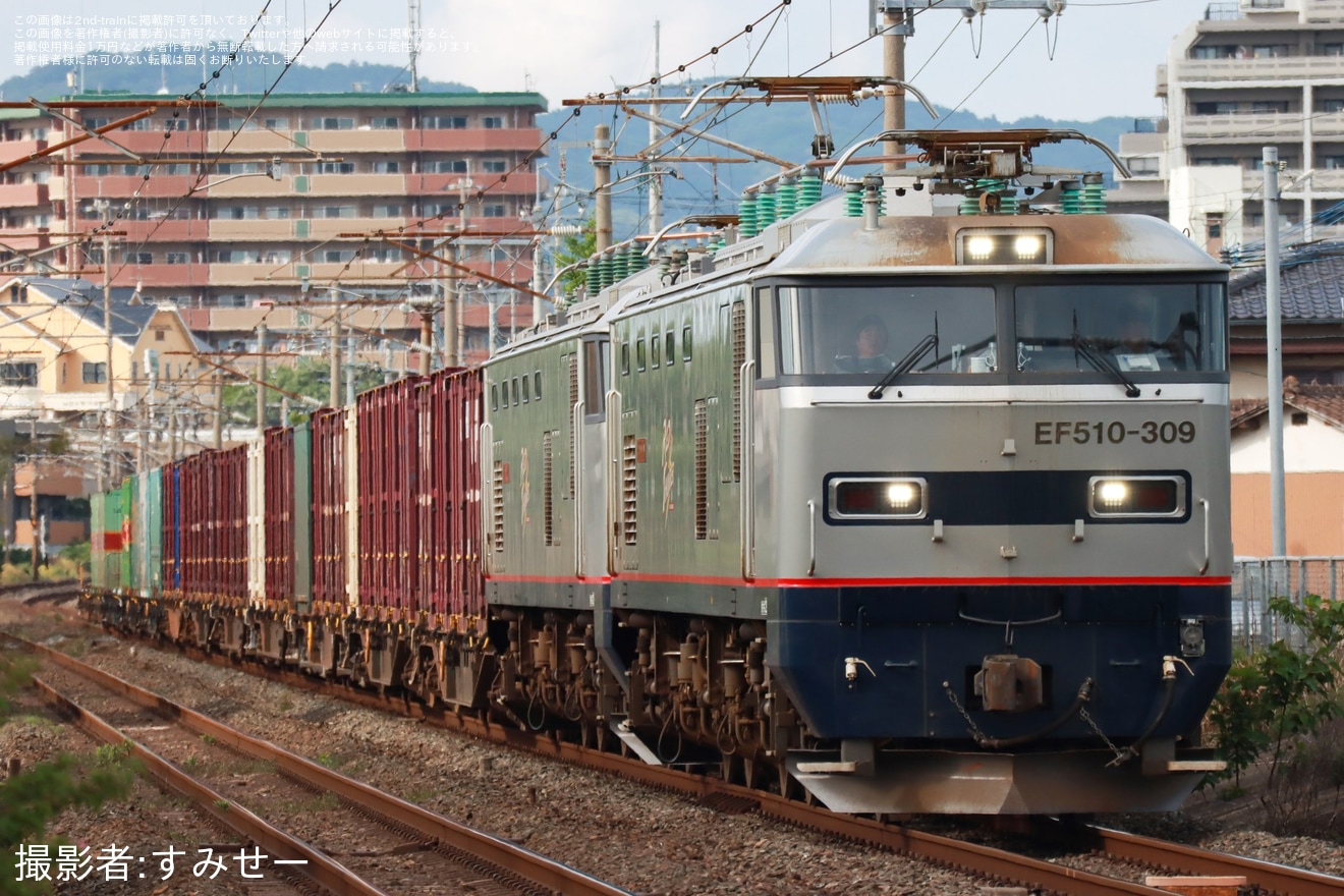 【JR貨】EF510-309の63レへEF510-306が次位無動力で連結の拡大写真