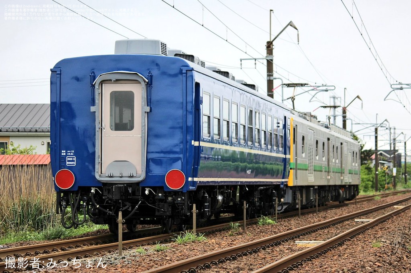 【JR東】オハ12-367秋田総合車両センター出場試運転の拡大写真