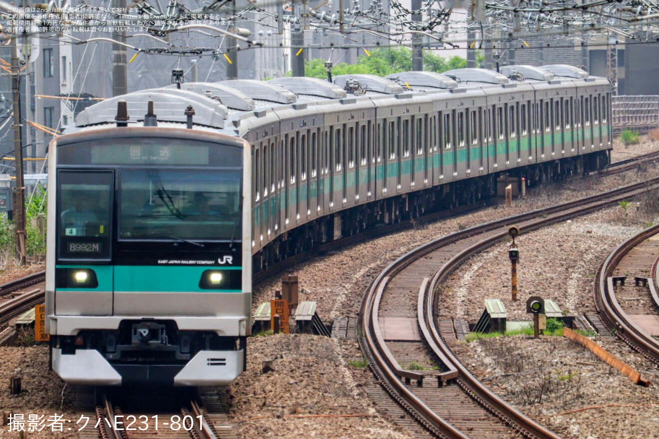 【JR東】E233系マト4編成東京総合車両センター出場回送(202505)の拡大写真