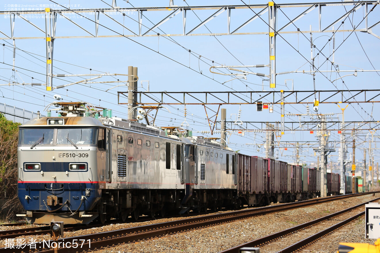 【JR貨】EF510-309の63レへEF510-306が次位無動力で連結の拡大写真