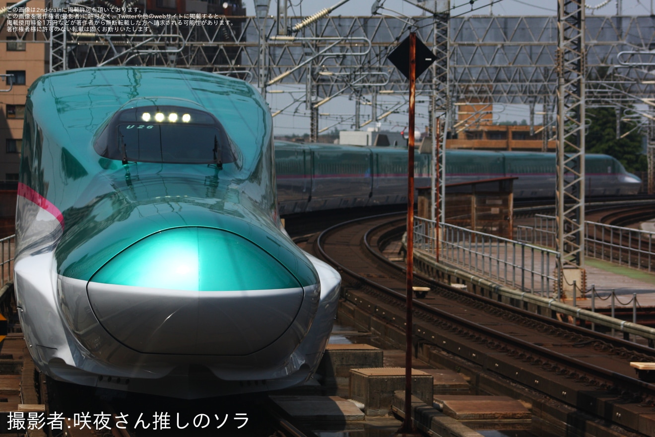 【JR東】E5系U26編成新幹線総合車両センター出場試運転の拡大写真