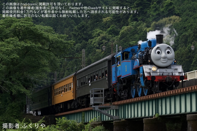 【大鐵】大井川鐵道のC10-8が故障し、急行南アルプス号とかわね路号がトーマスの牽引で運転を不明で撮影した写真