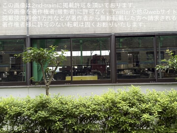 【東臨】70-000形Z8編成の2・3号車が陸送準備