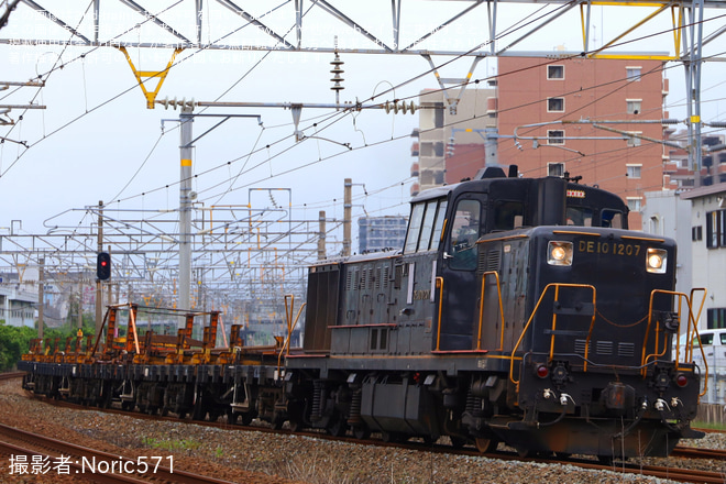 【JR九】DE10-1207牽引の門司工臨を陣原～折尾間で撮影した写真