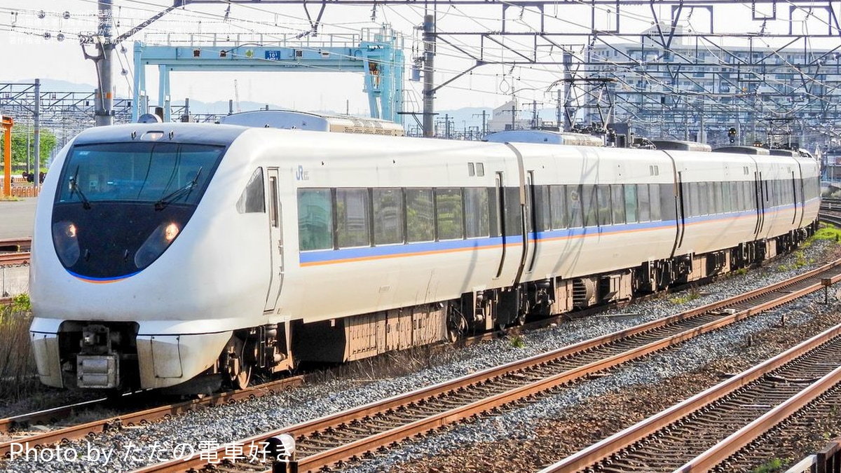 683系 JR西】683系0番台W35編成(新しらさぎ色)吹田総合車両所本所入場回送