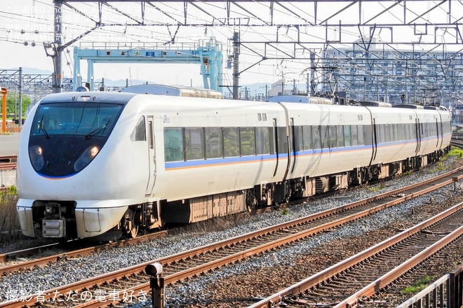 【JR西】683系0番台W35編成(新しらさぎ色)吹田総合車両所本所入場回送を不明で撮影した写真